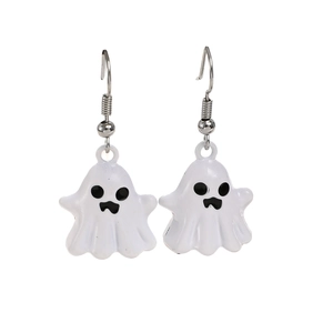 Boucles d'oreilles fantôme d'Halloween avec émail blanc et crochets d'oreilles argentés