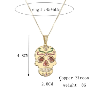 Size chart for golden sugar skull pendant necklace with zircon dimensions and chain length