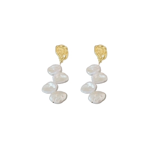 Elegant gold earrings with long geometric tassels and irregular faux pearls for women
