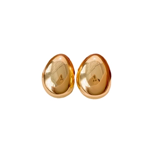 Boucles d'oreilles ovales irrégulières plaquées or chic avec finition miroir pour femme