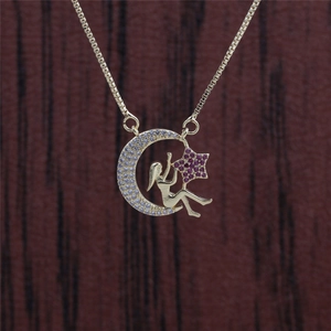 Collier déesse croissant de lune doré avec pendentif étoile et chaîne gourmette
