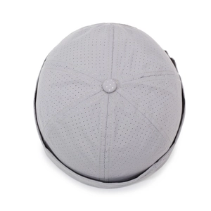 Bonnet docker gris à séchage rapide pour hommes avec tissu en maille respirant vue de dessus