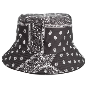 Wende-Fischerhut mit Paisley-Muster in Schwarz und Weiß für optimalen Sonnenschutz