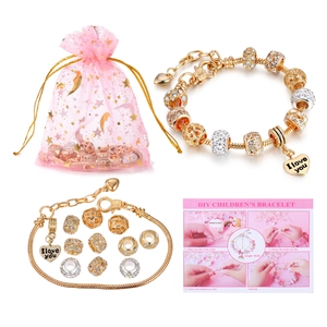 DIY colorful bracelet kit for kids with heart charm and 16cm golden chain detail