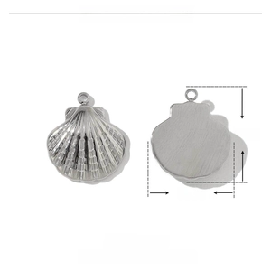 Detailed parameter view of a silver stainless steel shell pendant with size and weight