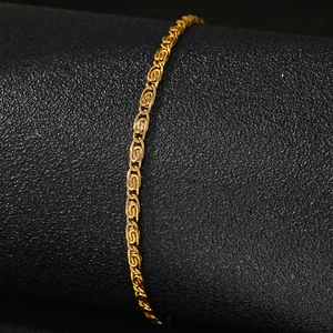 18K gold plated stainless steel geometric chain bracelet with twisted spiral link design