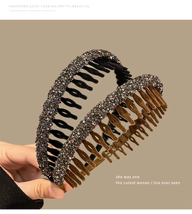 Macro shot of rhinestone-encrusted hairbands in black and coffee with non-slip teeth