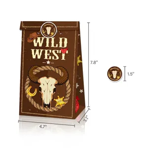 Vue détaillée des sacs cadeaux en papier kraft Wild West de 7,8 x 4,7 x 3,1 pouces