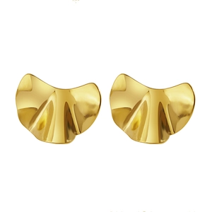 Boucles d'oreilles dorées plissées irrégulières en acier inoxydable de style rétro