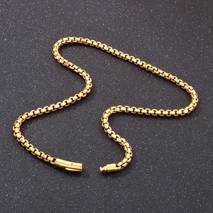Minimalist gold box chain necklace for men featuring a stylish hip hop buckle design