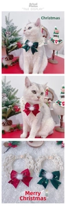 Detail of Christmas pet collar with gold star velvet bow and knit lace texture