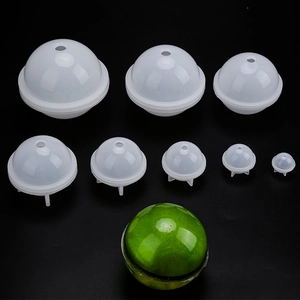 Set of 8 sizes spherical silicone molds for resin DIY projects with finished green sphere