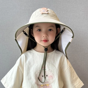 Detail of kids sun hat with wide brim, neck flap, breathable mesh and windproof drawstring