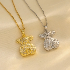 Luxury Copper Bear Pendant Necklace Geometric Hollow Rhinestone Animal Bear Choker For Women Personalized Fashion Jewelry Gift