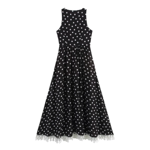 Robe longue noire sans manches à pois avec col en V profond et bordure en dentelle