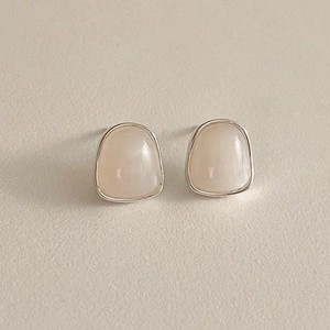 Minimalist 925 sterling silver irregular pebble stud earrings with translucent inlay