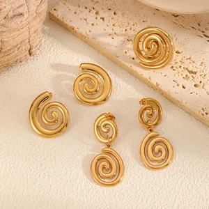French Vintage Spiral Stainless Steel Earrings And Ring High End Geometric Polished Retro Style Jewelry For Women