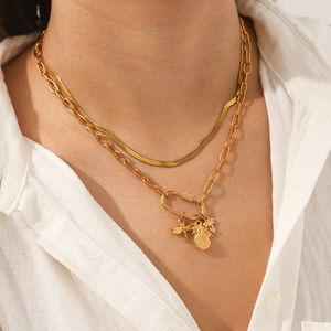 Collana In Acciaio Inossidabile Placcato Oro Con Ciondoli Tropicali All'Ananas E Palma E Chiusura A Moschettone Gioielli Sovrapponibili Da Donna