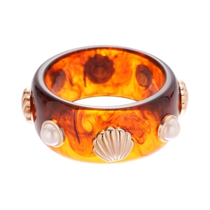 Retro amber resin wide cuff bracelet with gold shells and pearls in vintage ocean style