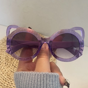 Cat-ear children sunglasses in purple gradient with silver glitter and cutout frame