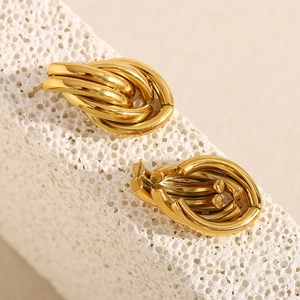 Chic 18K gold plated stainless steel oval chain earrings with interwoven knot design