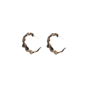 Retro oversized leopard print faux leather hoop earrings with wavy edges and silver pins