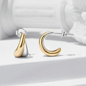 Orecchini a lobo minimalisti in argento s925 bicolore oro e argento dal design curvo