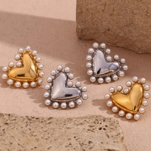 Vintage Heart Stud Earrings Stainless Steel 18K Gold Plated With Faux Artificial Pearl Elegant Romantic Fashion Jewelry For Women