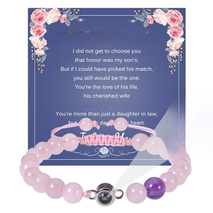 Bracelet perles roses avec pierre de projection Je t'aime en 100 langues et carte