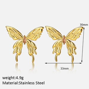 3D butterfly stud earrings in gold-plated stainless steel with pink stones and dimensions
