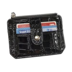 Glossy black crocodile pattern card holder wallet with zipper and buckle closure