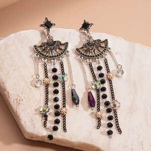 Boucles d'oreilles rétro avec strass colorés et glands gouttes sur pierre naturelle