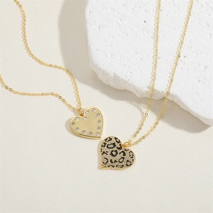 Elegant gold heart pendant necklace and leopard print zircon heart necklace for women