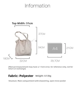 Guide des tailles détaillé et comparatif A4 pour ce grand sac cabas rayé avec cordon