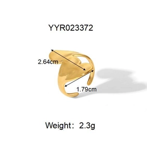 Detailed view of gold irregular heart ring dimensions measuring 2.64cm and 1.79cm width