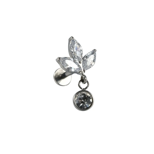 Piercing lèvre en titane avec pendentif en zircone marquise et rond sur fond blanc épuré
