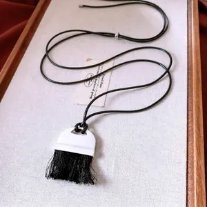Minimalist Long Tassel Pendant Necklace Faux Leather Alloy Bicolor Black White Fashion Sweater Chain For Women