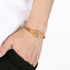 Punk style snake-shaped men's titanium steel bracelet with gold scale texture finish