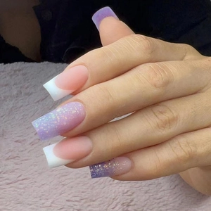 Matte Lila Press On Nails Mittelgroße Quadratische Künstliche Nägel Mit Glitzer French Tips Einfacher Süßer Stil
