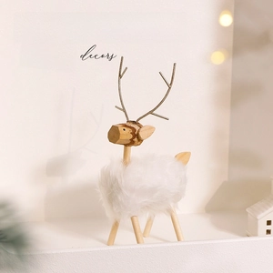 Nordic Christmas reindeer ornament made of solid wood and white faux fur for home decor