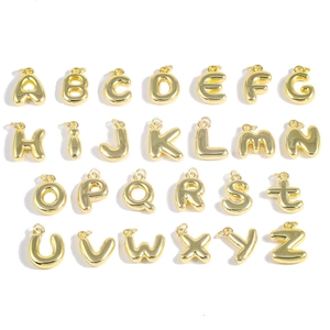 Goldenes Alphabet-Anhängerset A-Z aus poliertem Kupfer im modernen Ballon-Design