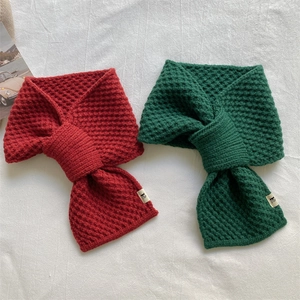 Knitted cross scarf for women winter warm wool neck warmer solid color thick casual detail
