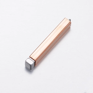 Pendente minimalista in acciaio inossidabile bicolore oro rosa e argento lucido