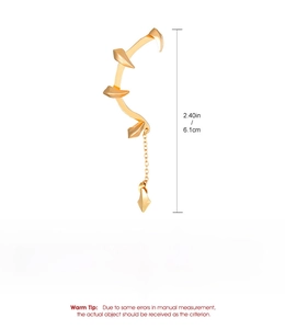 Mechanical style thorn bone ear cuff detail showing 6.1cm height and alloy material