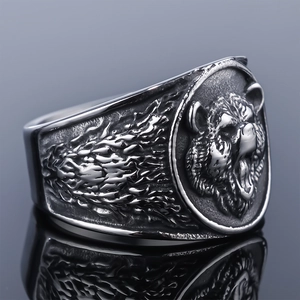 Vintage Nordic roaring bear head ring for men in antique silver finish with flame patterns