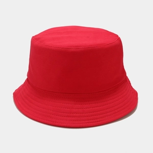 Κλασικό κόκκινο καμβά καπέλο bucket με ενισχυμένες πολλαπλές ραφές στο γείσο