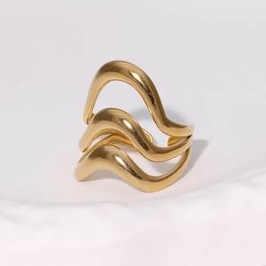 Minimalist 18k gold plated stainless steel ring featuring a triple-layered wave design