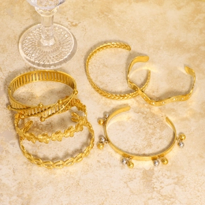 Retro geometric stainless steel gold bangles with diamond pattern and woven designs