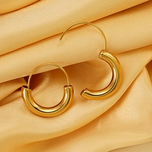 Chunky Hoop Earrings 18K Gold Plated 304 Stainless Steel C-Shaped High Polished Minimalist Geometric Jewelry For Women