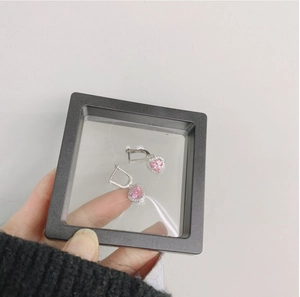 Elegant 925 silver heart earrings with pink gems in a PE film suspension jewelry box